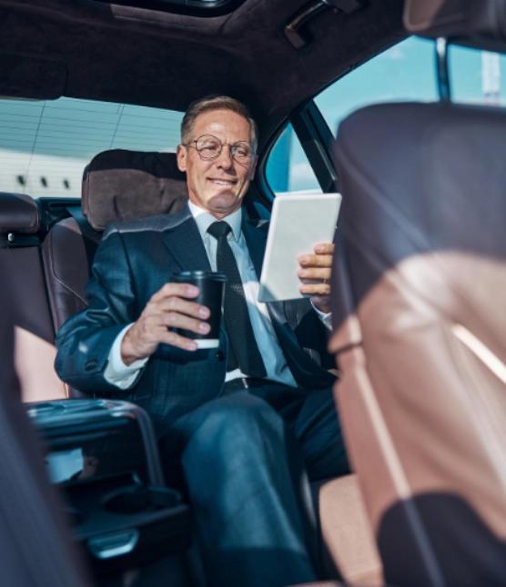 Confidentialité assurée avec notre Chauffeur privé chez Cab Service